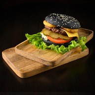 Black burger с говядиной Фото