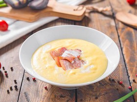 Крем-суп картофельный с беконом - Фото