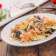 Салат с говядиной и картофелем пай Фото