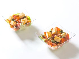 Салат с печеными овощами и киноа - Фото