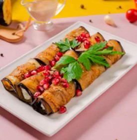 Рулетики из баклажана с сыром - Фото