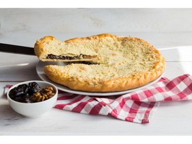 Пирог с черносливом и грецким орехом - Фото