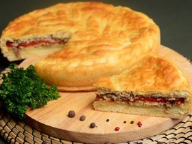 Пирог с бараниной и перцем барбекю - Фото