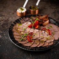 Мясная закуска Фото