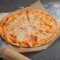 Кватро пицца Фото