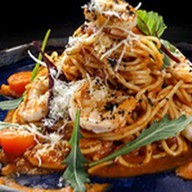 Спагетти с тигровыми креветками Фото
