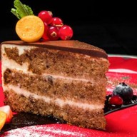 Финиковый торт Фото