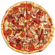 Пицца острая с беконом и пепперони Фото