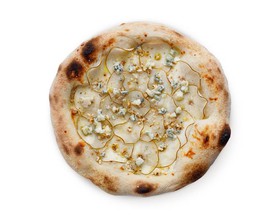 Пицца с грушей и сыром дор блю - Фото