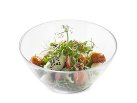 Салат с митболами из индейки и овощами - Фото