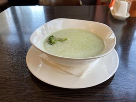 Крем-суп с брокколи - Фото