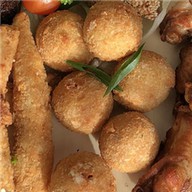Сырные шарики Фото