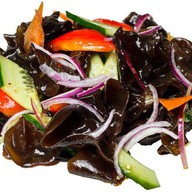 Салат из черного гриба Фото