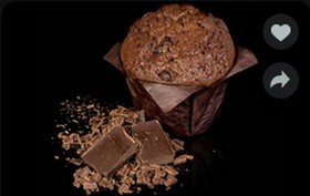 Маффин шоколадный с кусочками шоколада - Фото