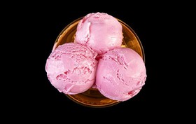 Мороженое в креманке бабл гам - Фото