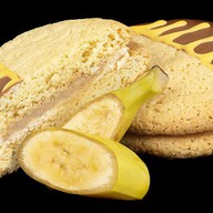 Вупи пай банановый с солёной карамелью Фото
