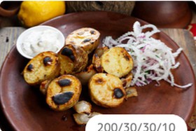 Картофель на мангале с курдючным салом - Фото