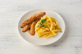 Наггетсы куриные с картофелем фри - Фото
