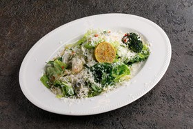 Большой зеленый салат - Фото