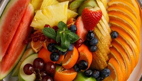 Сезонные фрукты - Фото