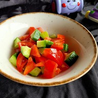 Детский салат из овощей Фото