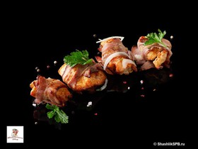 Шашлык из филе куры в беконе - Фото