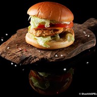 Burger —kebab с курицей Фото