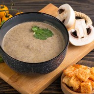 Грибной крем-суп с сухариками Фото