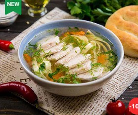 Суп куриный с лапшой и курицей-гриль - Фото