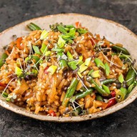 Wok рис с овощами Фото