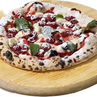 Малина с маскарпоне пицца Фото