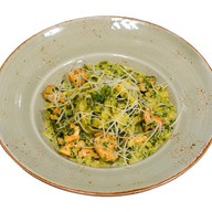 Паста птитим со шпинатом и куриным филе Фото
