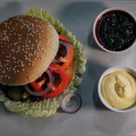 Гамбургер королевский двойная котлета Фото