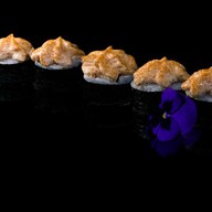 Запеченные грибы шиитаки с курицей Фото