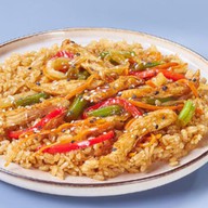 Рис с курицей и овощами Фото