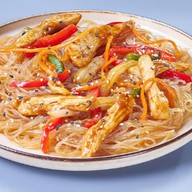 Фунчоза с курицей терияки и овощами Фото