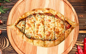 Турецкая пицца пиде с грибами - Фото
