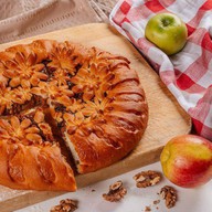 Пирог фруктово-ореховый Фото