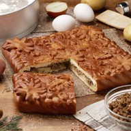 Пирог с фаршем и картофелем Фото