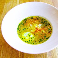 Куриный суп с домашней лапшой Фото
