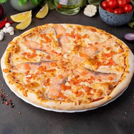 Пицца «С лососем» Фото