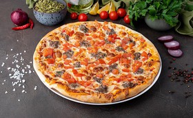 Пицца с говядиной - Фото