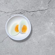Вареное яйцо Фото