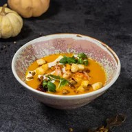 Тыквенный крем-суп с креветками Фото