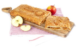 Пирог с грушей и яблоками (слоеный) - Фото