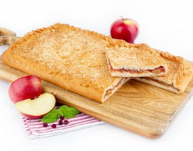 Пирог с яблоками и клюквой (сдобный) - Фото