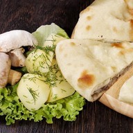 Осетинский пирог с картофелем и грибами Фото