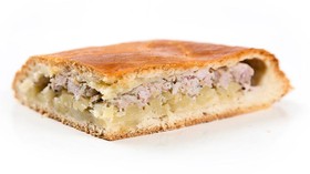 Пирог с мясом и картофелем - Фото