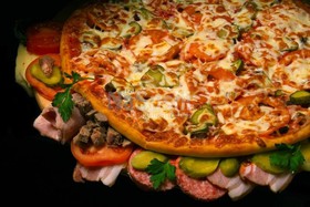 Пицца "Ассорти" - Фото