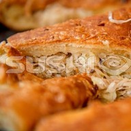 Слоеный с капустой и курицей Фото